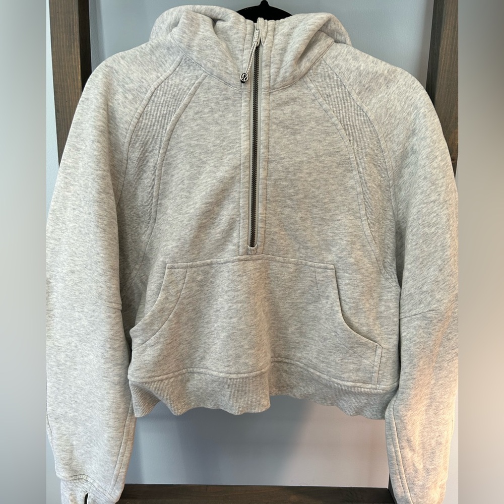 Lululemon Cropped Scuba hoodie 1/2 zip